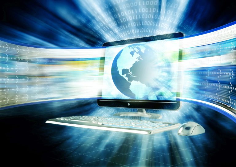 Débit internet pour streaming 4K : fibre optique et connexion haut débit