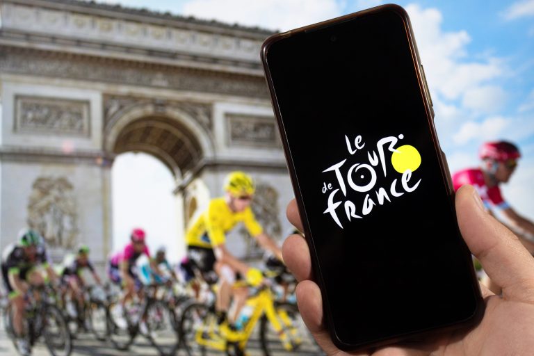 Cyclistes du Tour de France 2026 suivi en streaming gratuit sur France Télévisions